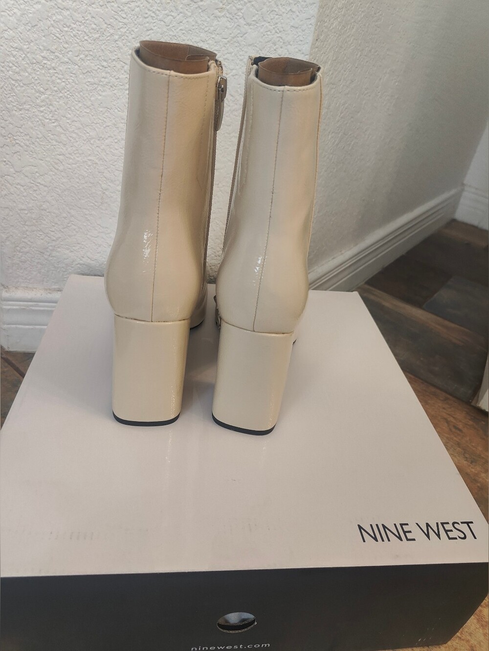 Nine West Ankle Boots, Square Toe, Size 9, Ivory - Picture 6 of 12
